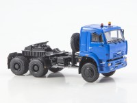  Масштабная модель 1:43 Седельный тягач 6х6 КамАЗ-65225, высокое седло, 1750 мм, дорестайлинг, синий, Автоистория (АИСТ)