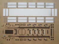  Сборная модель 1:43 Четырехосный полуприцеп-зерновоз Grunwald с вынесенной вперед осью, для современных седельных тягачей (Клен)