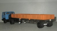 Сборная модель 1:43 Двухосный удлиненный полуприцеп для перевозки контейнеров ОдАЗ-885 (Клен)