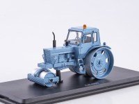 Масштабная модель 1:43 Трехвальцовый статический каток СД-803 на базе трактора МТЗ-80, голубой (ModelPro)