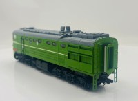 Масштабная модель 1:87 Двухсекционный тепловоз 2ТЭ10Л с журналом №28 (Наши Поезда. Modimio)