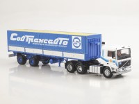 Масштабная модель 1:43 Седельный тягач 6х2 Вольво, Volvo F12, белый, с тентованным полуприцепом Fruehauf Savoyarde, Sovtransavto, Start Scale Models (SSM)